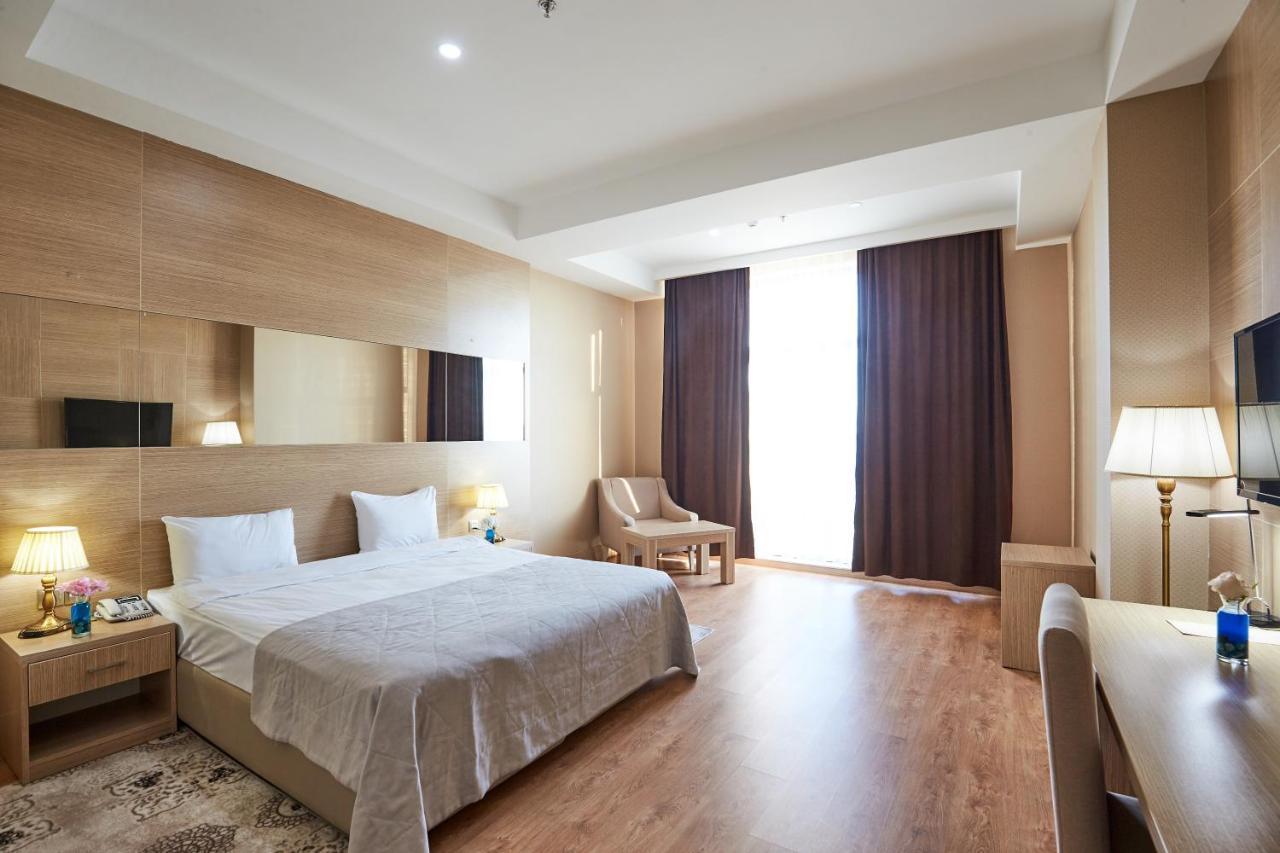 Nobel Hotel Baku Eksteriør billede